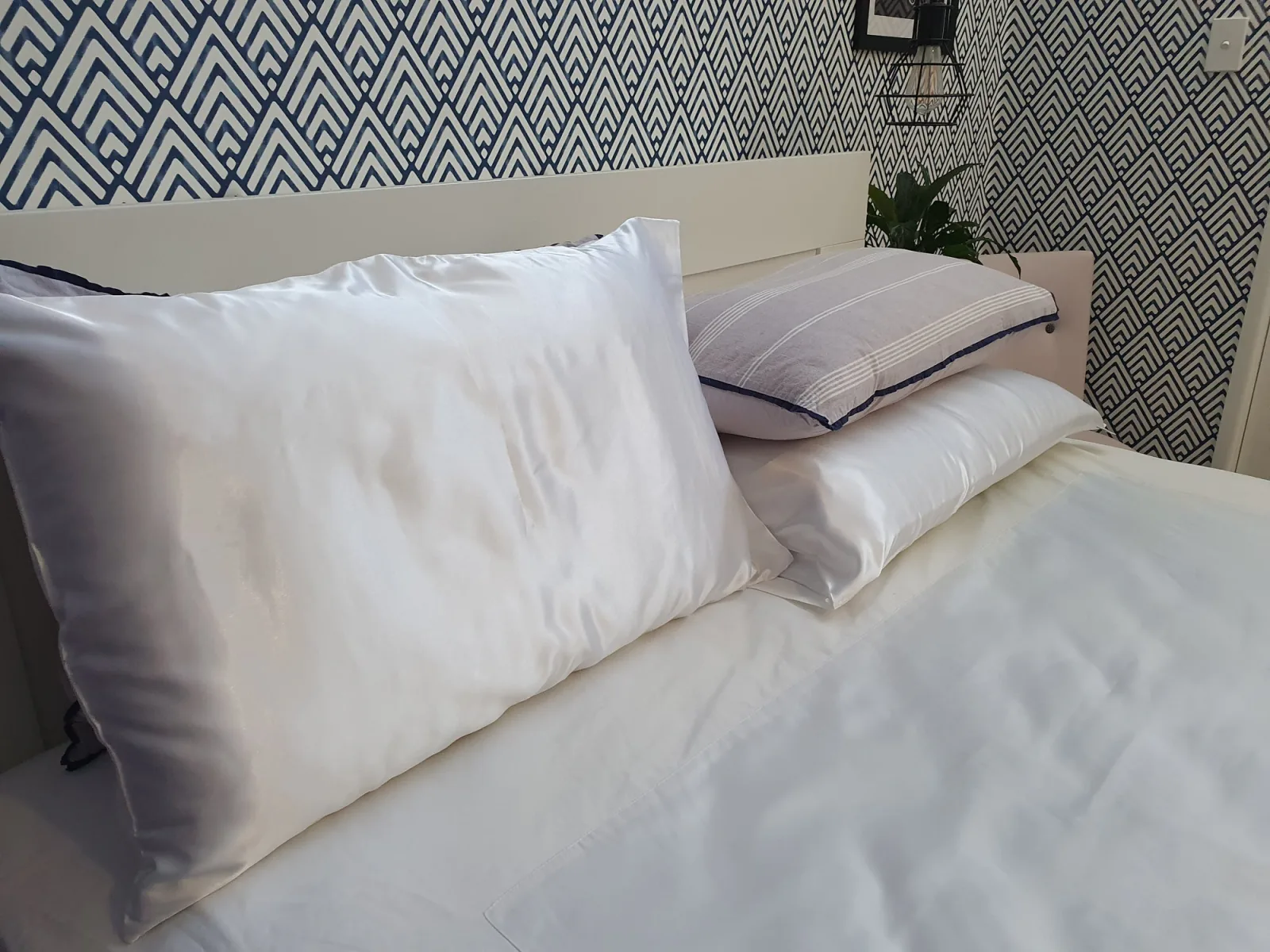 Wondersheet WonderSheet +Plus (1 2 and 1 Pillowcase Set) – Bedroom & Comfort from Supply Ministry